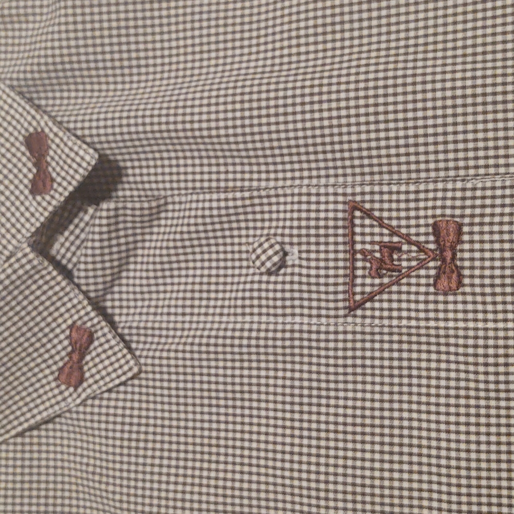 3/$30 Button down shirt - Picture 5 of 7